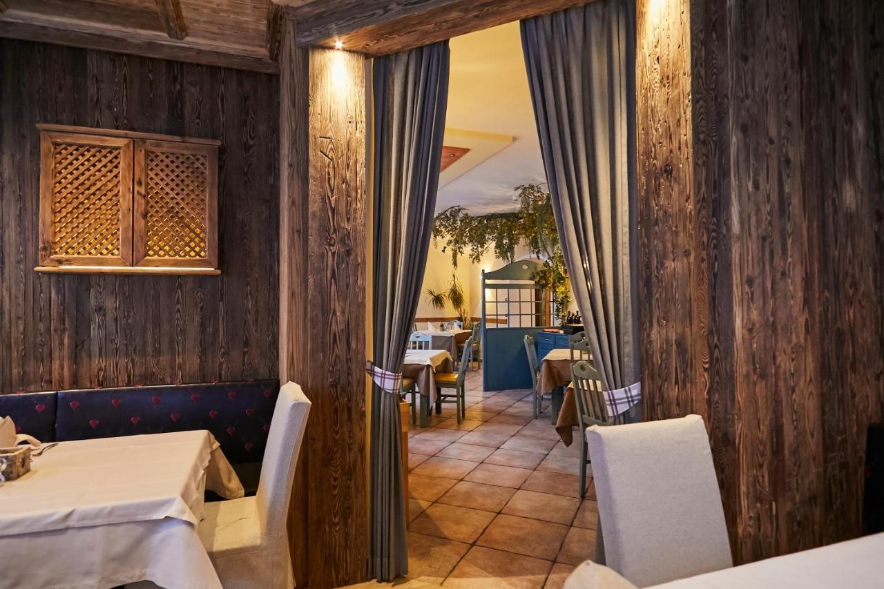 Dolomit Boutique Hotel Ла Вилла Экстерьер фото