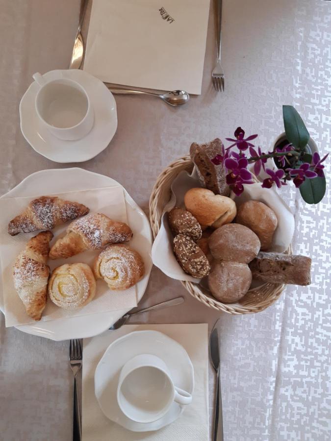 Dolomit Boutique Hotel Ла Вилла Экстерьер фото