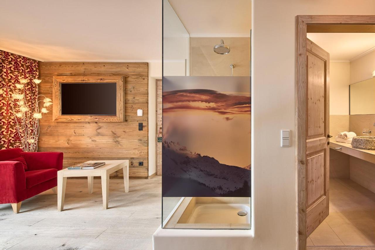 Dolomit Boutique Hotel Ла Вилла Экстерьер фото