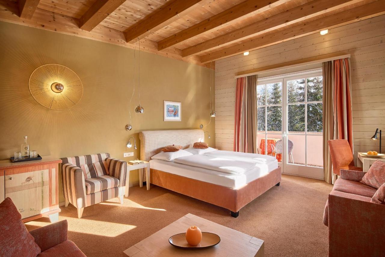 Dolomit Boutique Hotel Ла Вилла Экстерьер фото