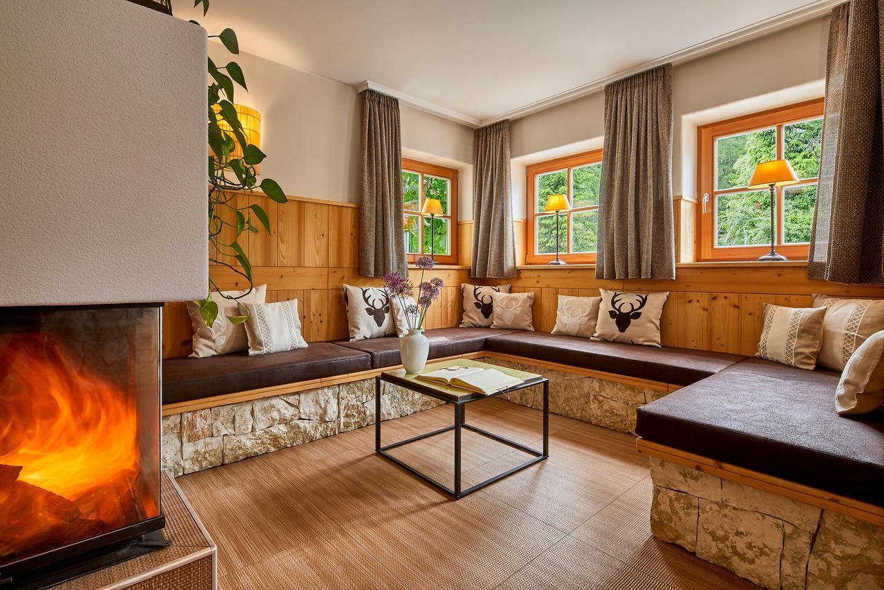 Dolomit Boutique Hotel Ла Вилла Экстерьер фото